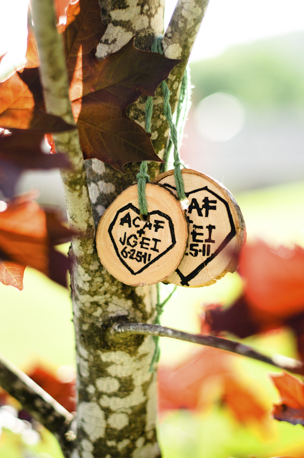 love forever tags hanging from tree - wedding photo by top Portland, Oregon wedding photographer Aaron Courter